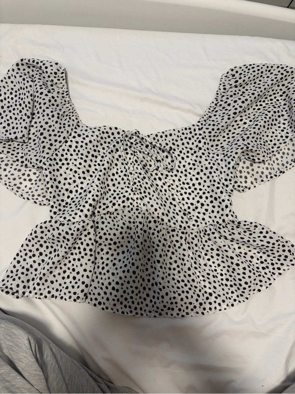 Altar'd State White and Black Polka Dot Puff Sleeve Peplum Top